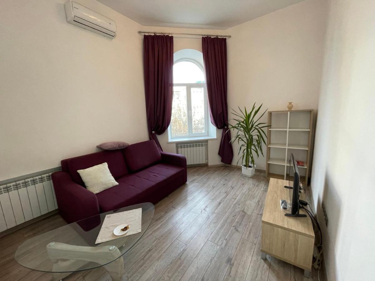 Amazing Passage Apartments Kiev Bagian luar foto