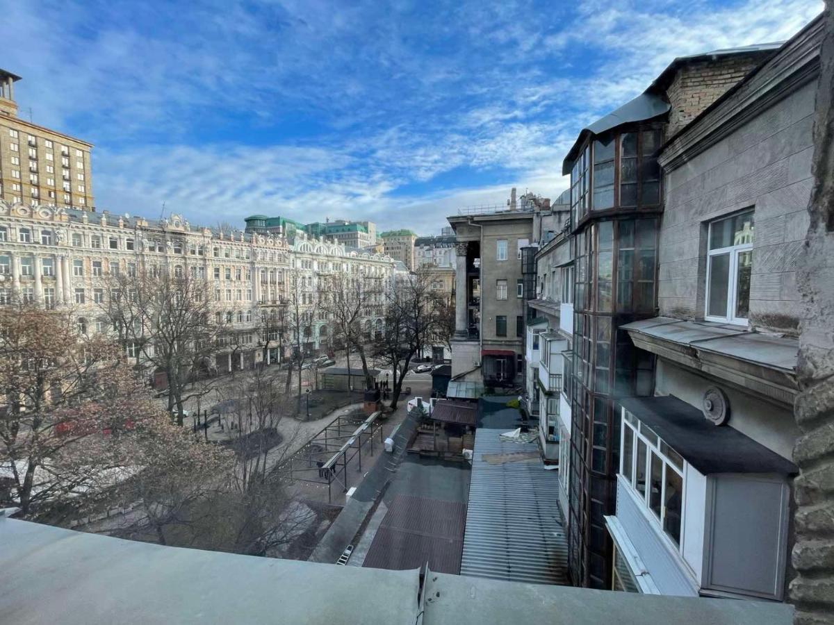 Amazing Passage Apartments Kiev Bagian luar foto