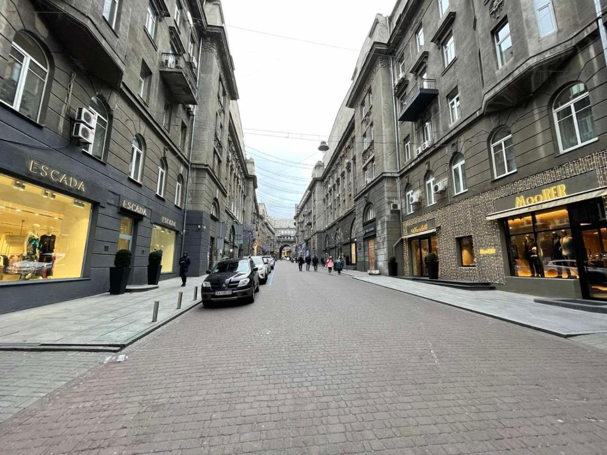 Amazing Passage Apartments Kiev Bagian luar foto